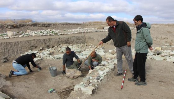 Kazılarda 2 bin yıllık 6. Mithradates Dönemi'ne ait “Düdük” bulundu
