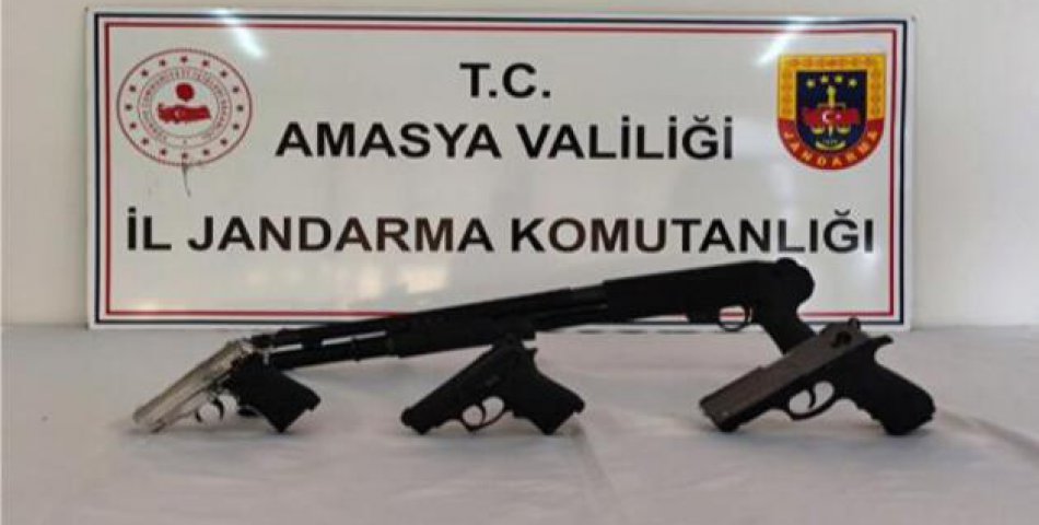 Düğünde havaya ateş açan 4 kişi ifadelerinin ardından serbest bırakıldı