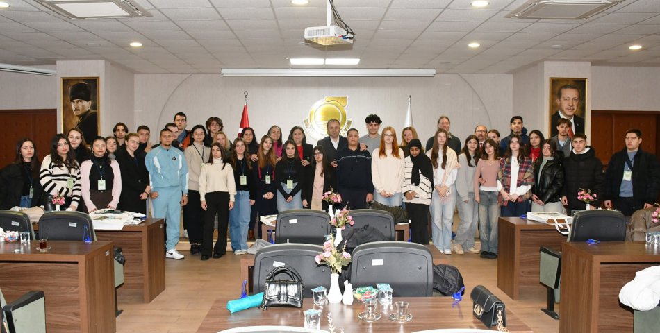 Başkan Sevindi, Erasmus+ Projesi katılımcılarını misafir etti
