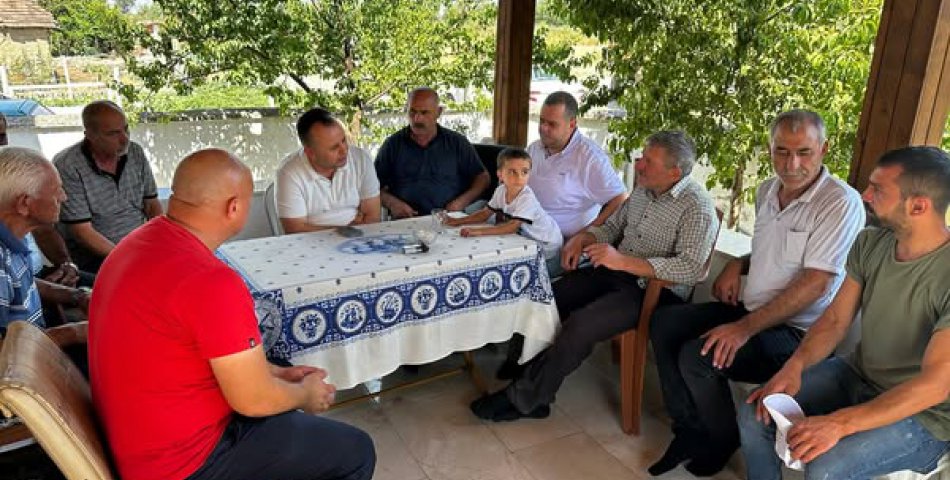 Başkan Sevindi, Yangın mağduru aileyi ziyaret etti