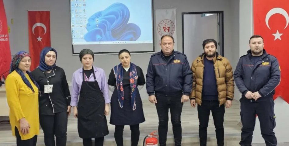 KYK Yurdu Öğrencilerine Uygulamalı Eğitim