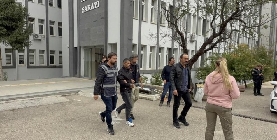 1,5 milyonluk vurgun yapan sahte polis yakalandı