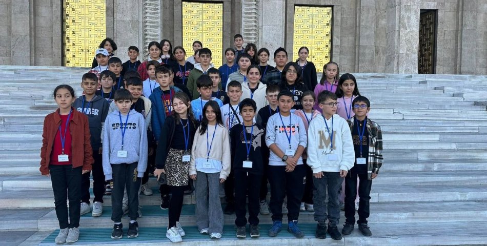 Amasya’nın gençleri Ata’nın huzurunda