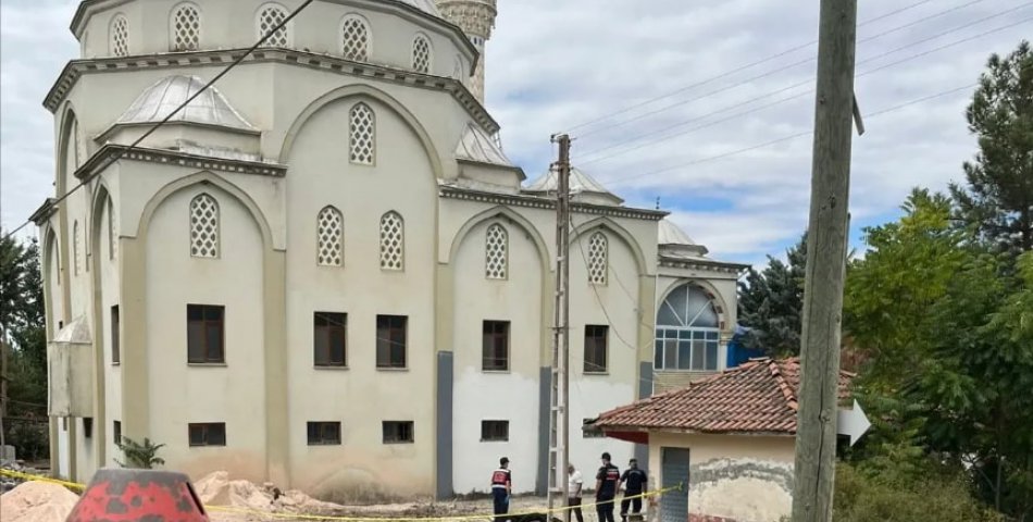 20 metre yüksekten düşen işçi hayatını kaybetti