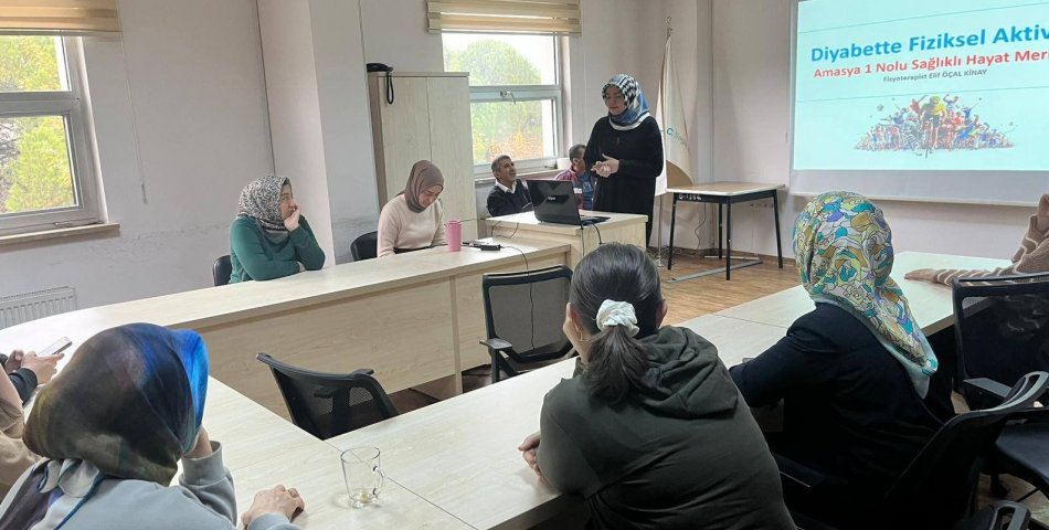 Sağlık personeline diyabet eğitimi