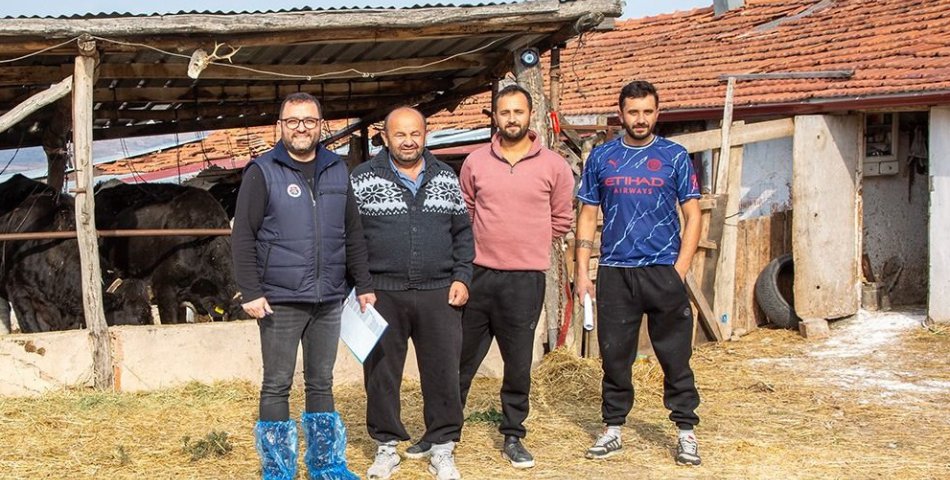 Üreticilere teslim edilen düveler yerinde incelendi