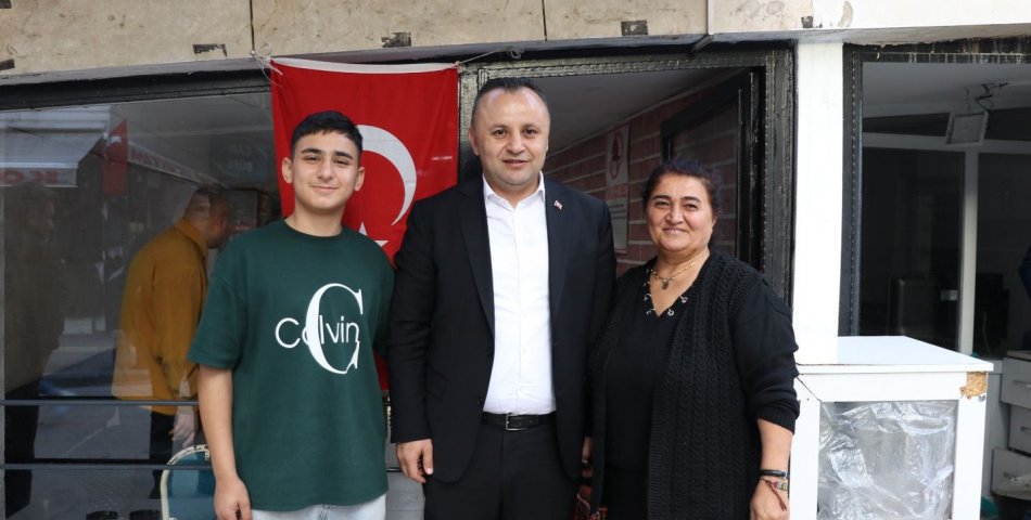 Başkan Sevindi, genç esnafın davetine icabet etti