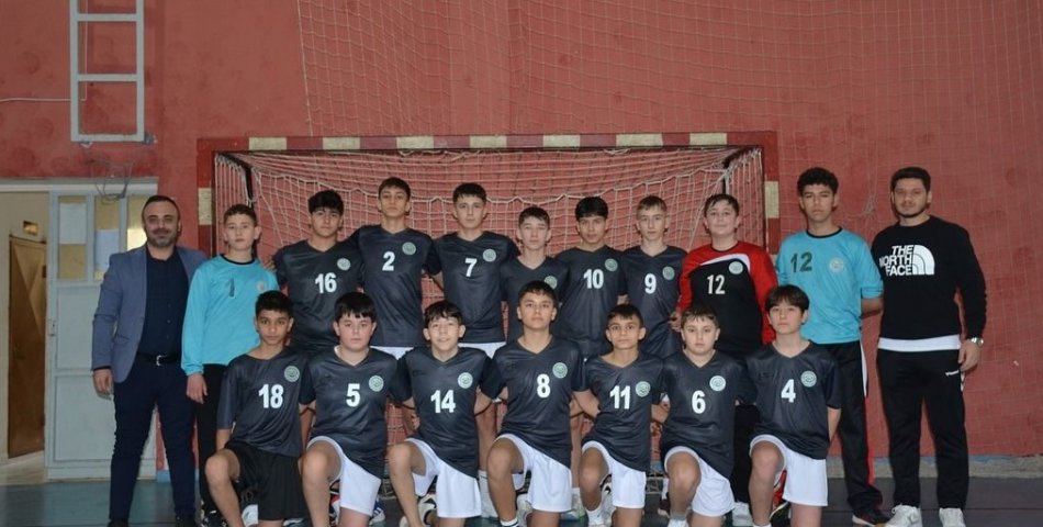 Taşova Belediyesi Hentbol Takımı Bölge Şampiyonu