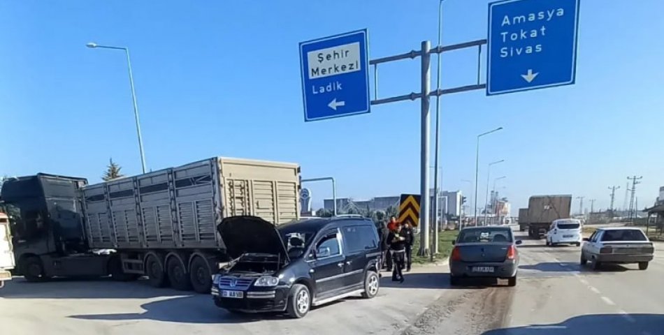 Suluova’da zincirleme kaza: 5 yaralı