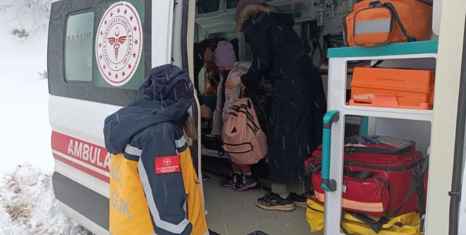 Yüzü yanan küçük Fadime için sağlık ekipleri seferber oldu