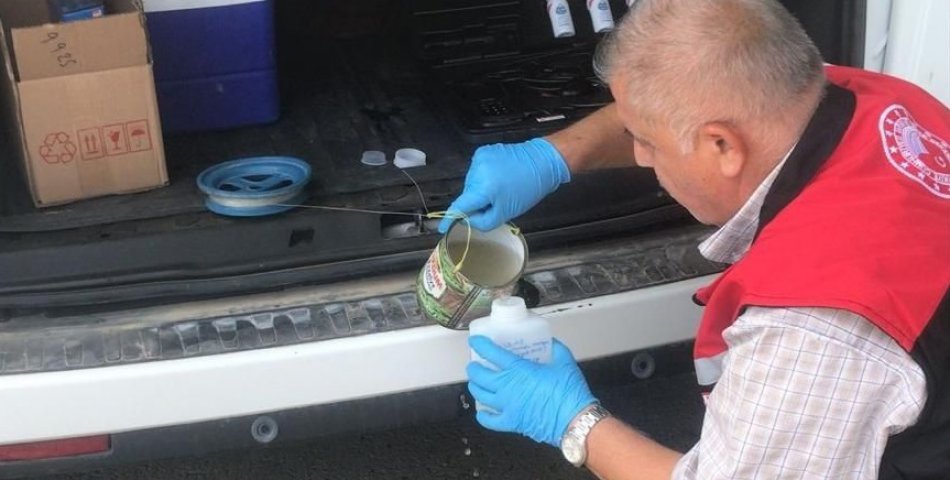 Yetkililer, Tersakan’dan numune aldı