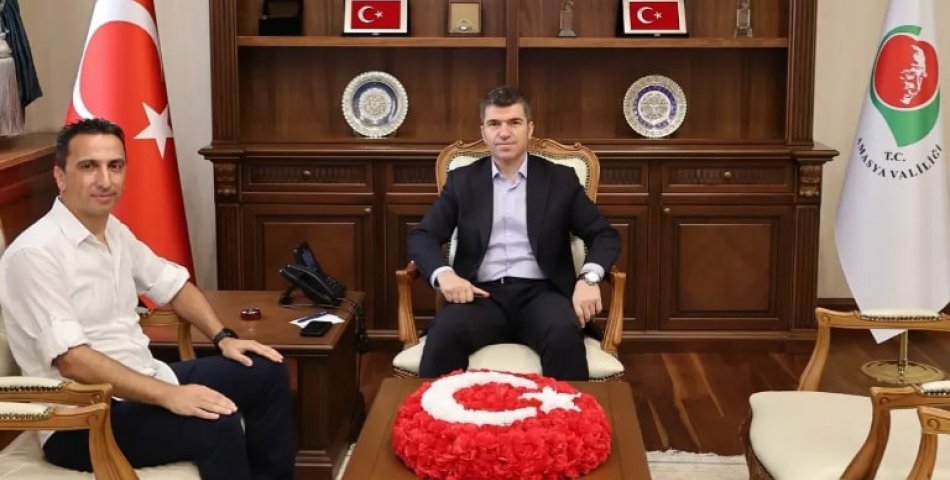 Süper Lig VAR Hakemi Köseoğlu’ndan Vali Bakan’a ziyaret