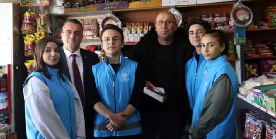 'Zimem defteri' uygulamasıyla bakkal ve ekmek büfesinin borçlarını ödediler