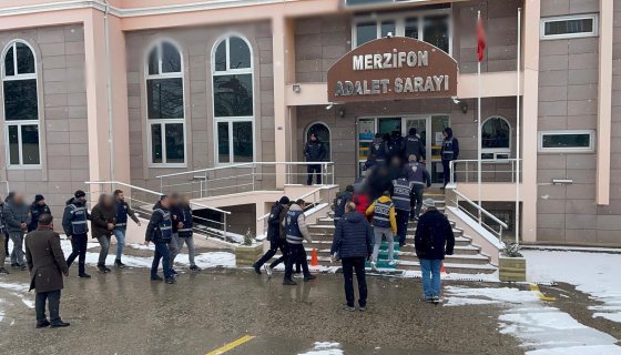 8 milyonluk hırsızlığa 4 Tutuklama
